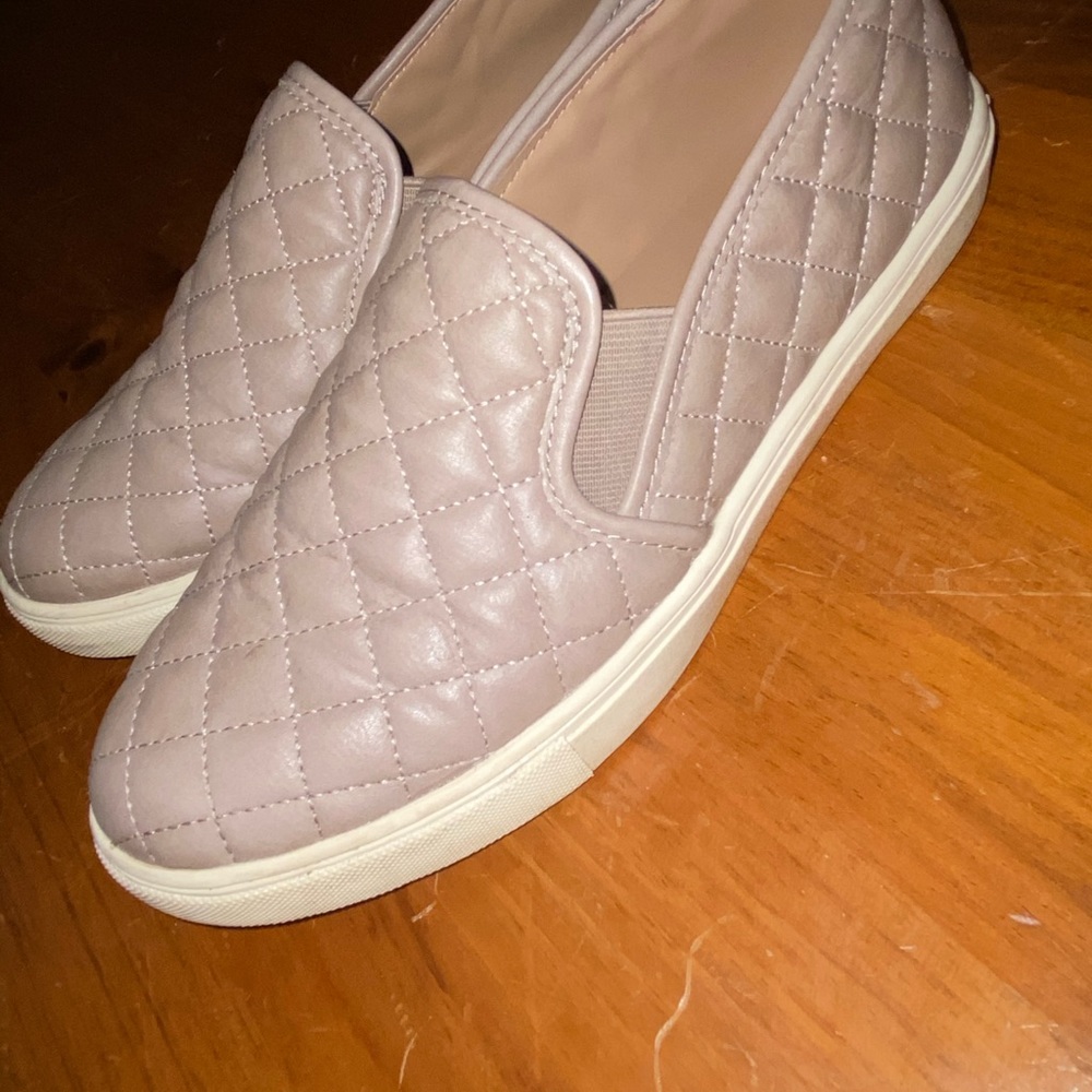Slip ons